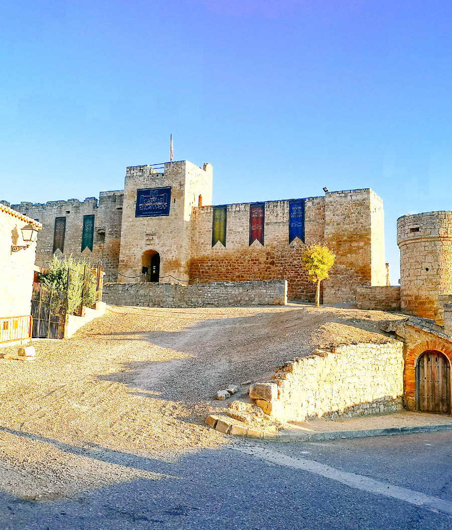 Castillo Encantado de Trigueros del Valle